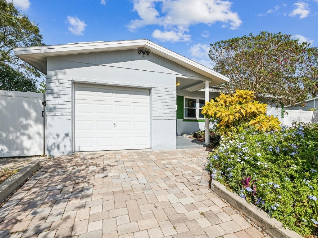 5301 13th Avenue N Saint Petersburg FL 33710 TB8319762 image1