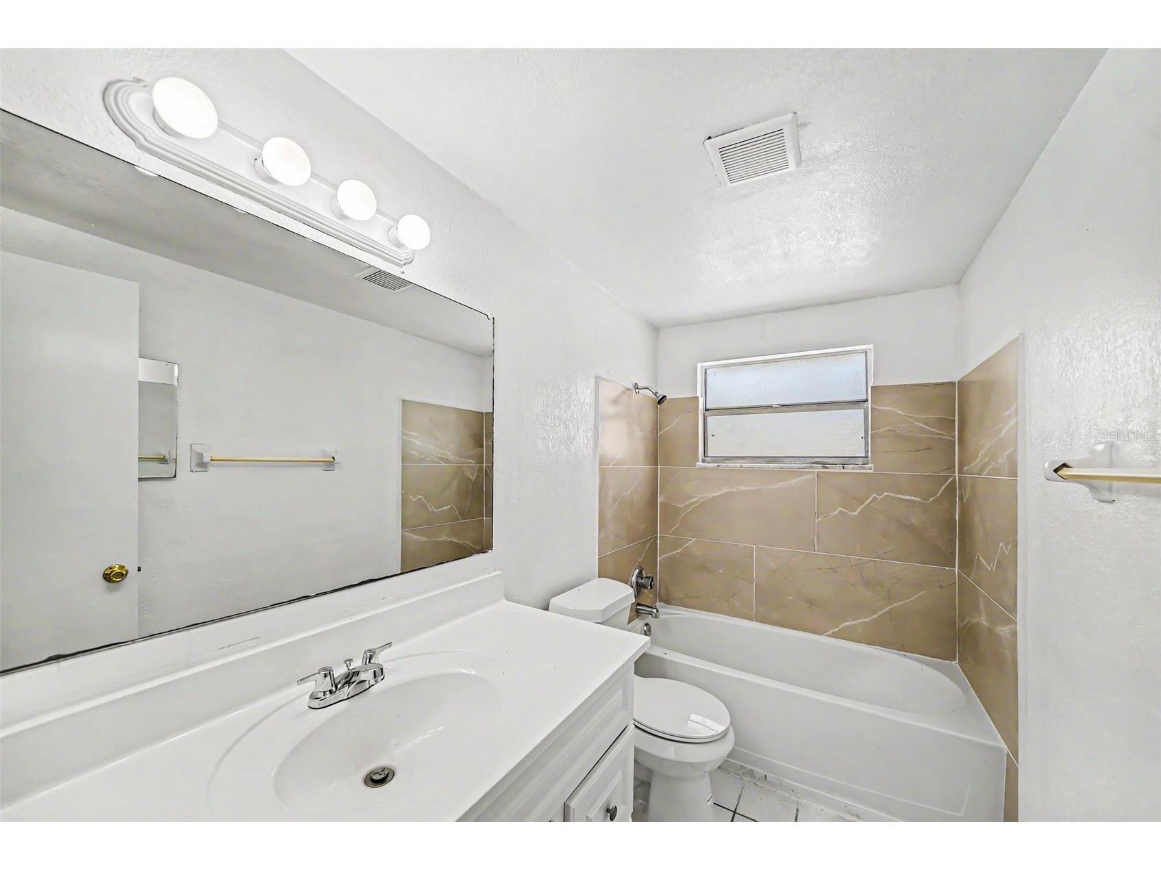 5301 82nd Avenue N Pinellas Park FL 33781 O6404874 image14
