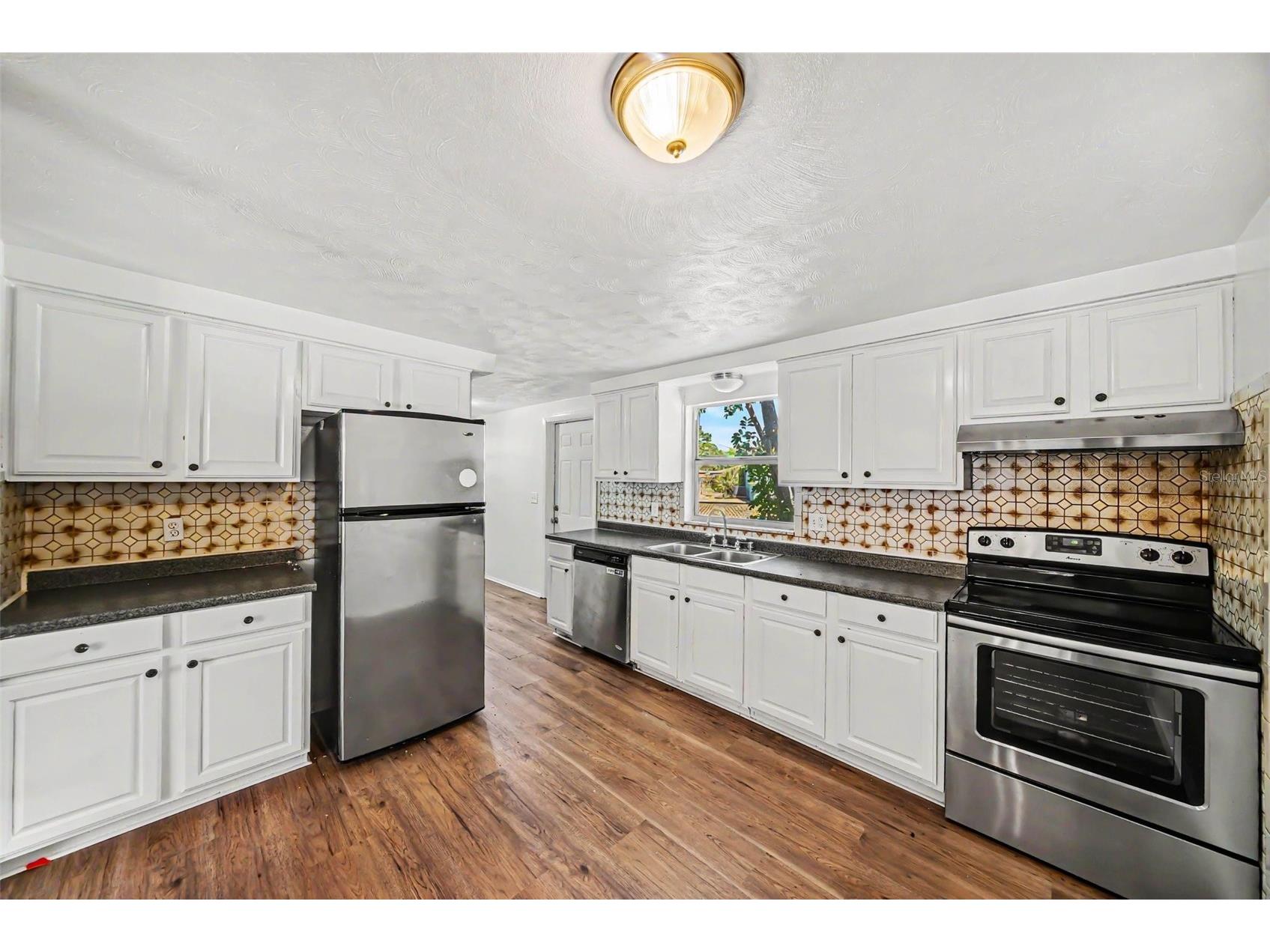 5301 82nd Avenue N Pinellas Park FL 33781 O6404874 image8