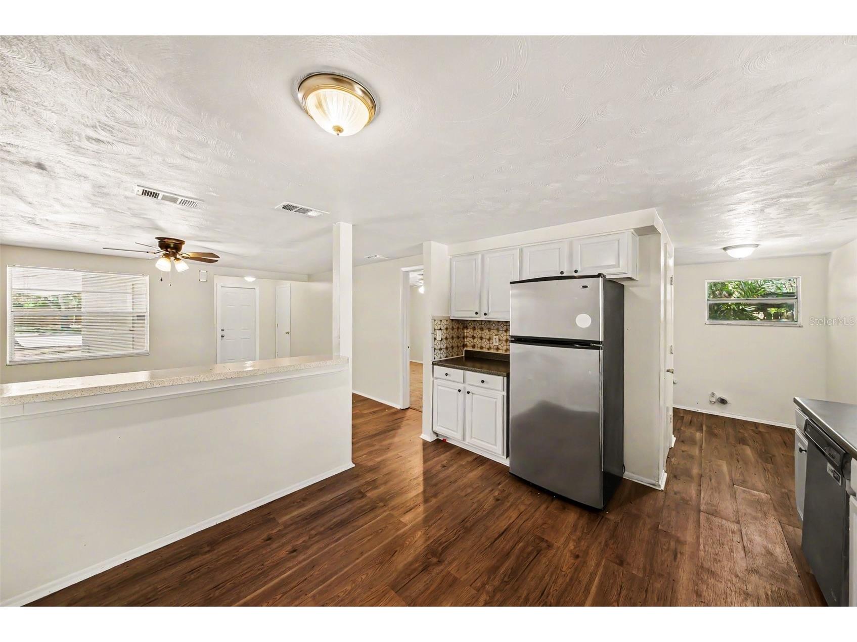 5301 82nd Avenue N Pinellas Park FL 33781 O6404874 image9