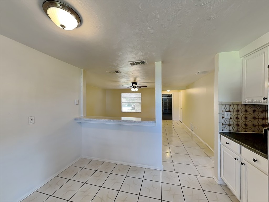 5301 82nd Avenue N Pinellas Park FL 33781 TB8318653 image6