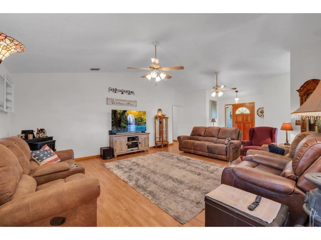 5301 Coronet Road Plant City FL 33566 TB8449847 image22