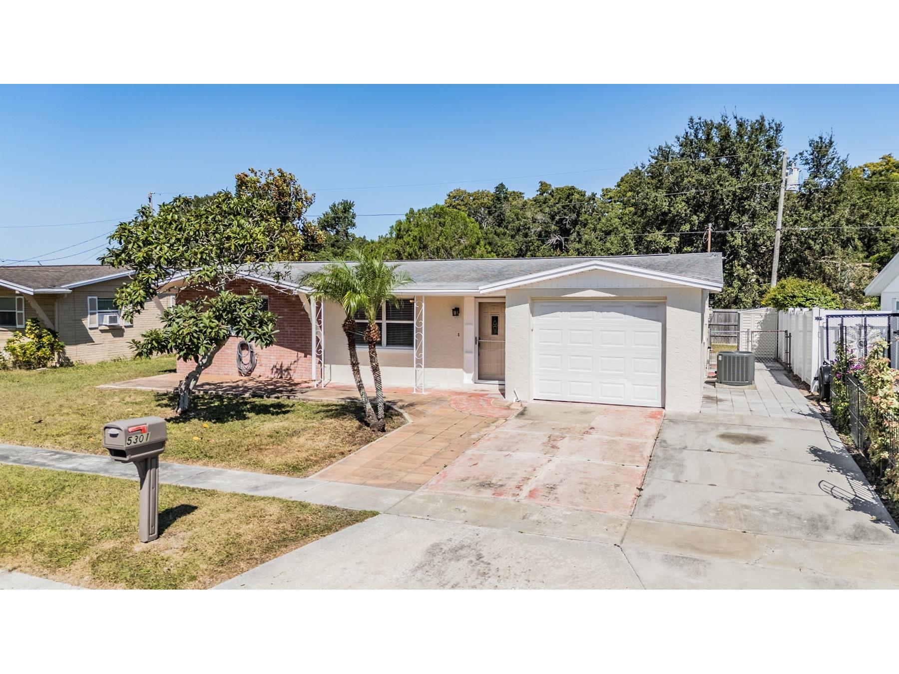 5301 Dawn Lane Holiday FL 34690 TB8438099 image25