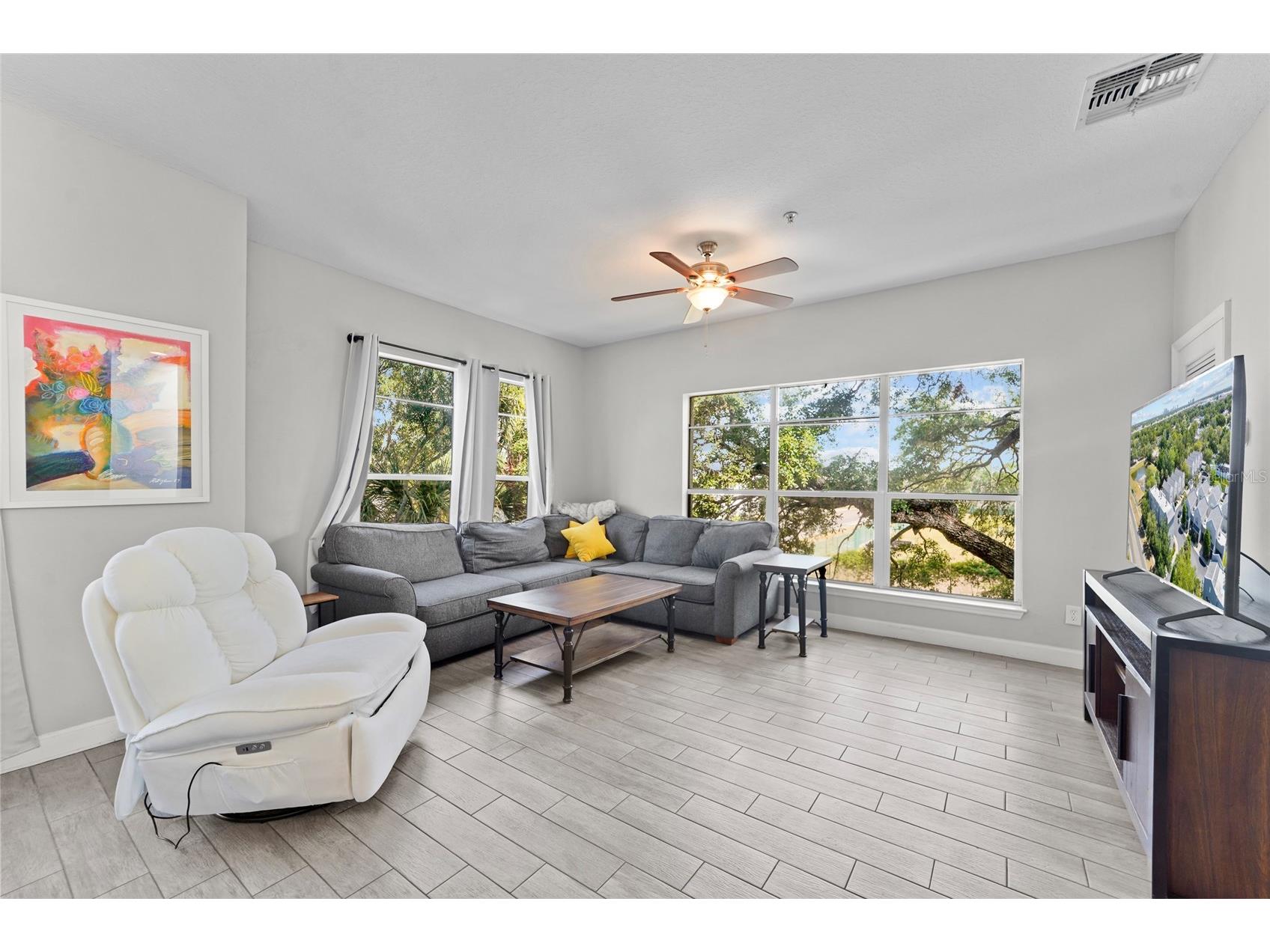 5301 Escena Court Tampa FL 33611 TB8503619 image11