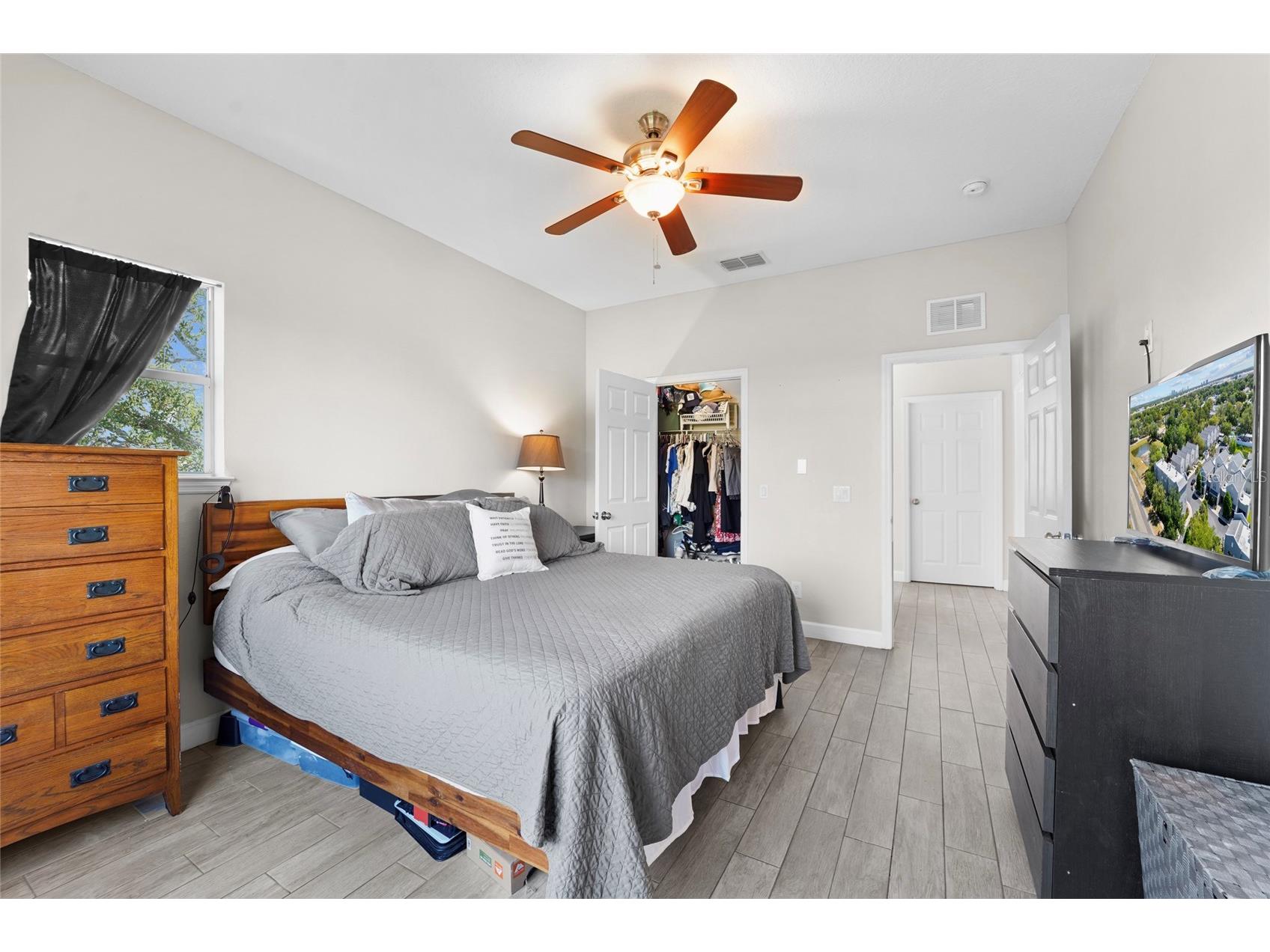 5301 Escena Court Tampa FL 33611 TB8503619 image29