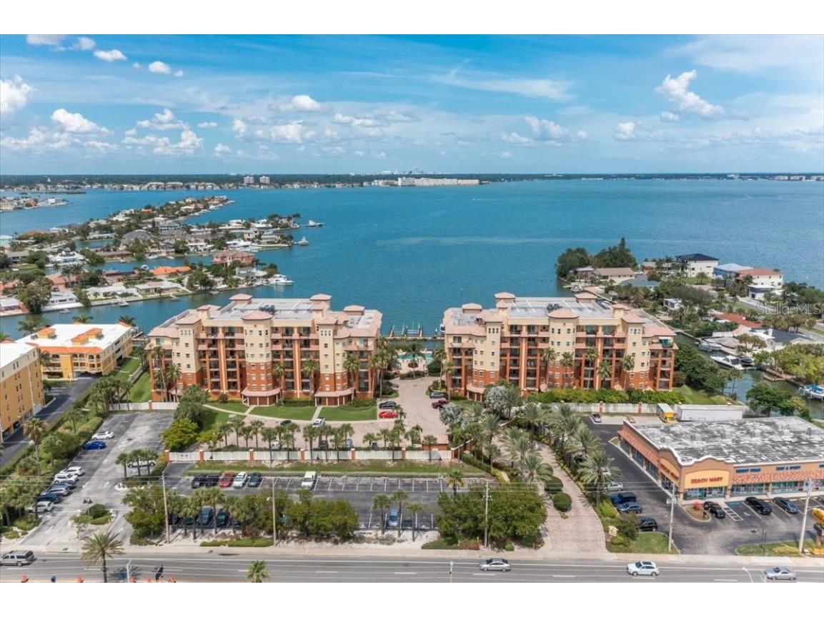 5301 Gulf Boulevard #D303 Saint Pete Beach FL 33706 - BOCA CIEGA BAY U8202207 image1