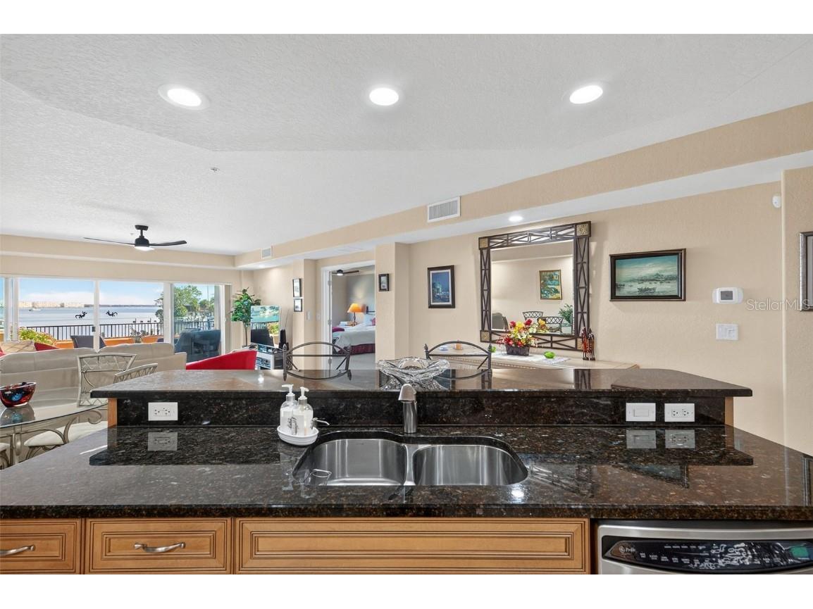 5301 Gulf Boulevard #E202 Saint Pete Beach FL 33706 TB8450226 image14