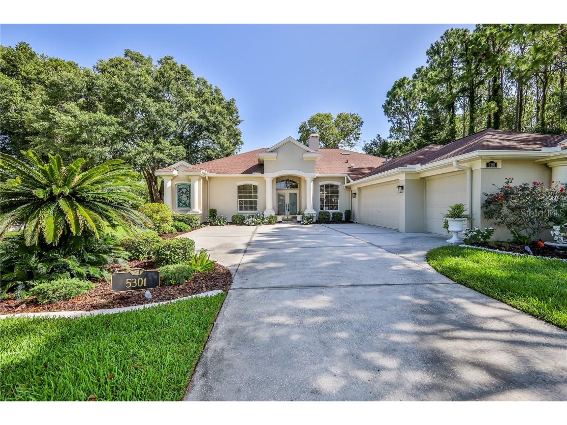 5301 Legend Hills Lane Spring Hill FL 34609 W7877019 image1