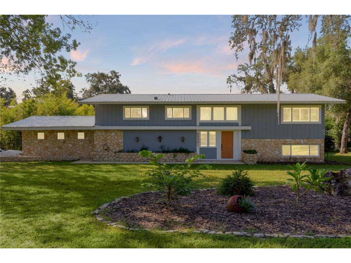 5301 Magnolia Ridge Road Fruitland Park FL 34731 - LAKE GRIFFIN G5073117 image1