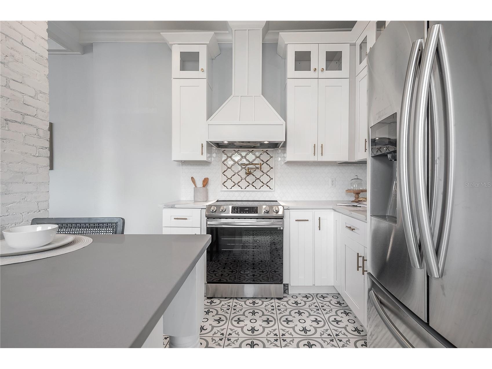 5301 N Central Avenue Tampa FL 33603 TB8522989 image23