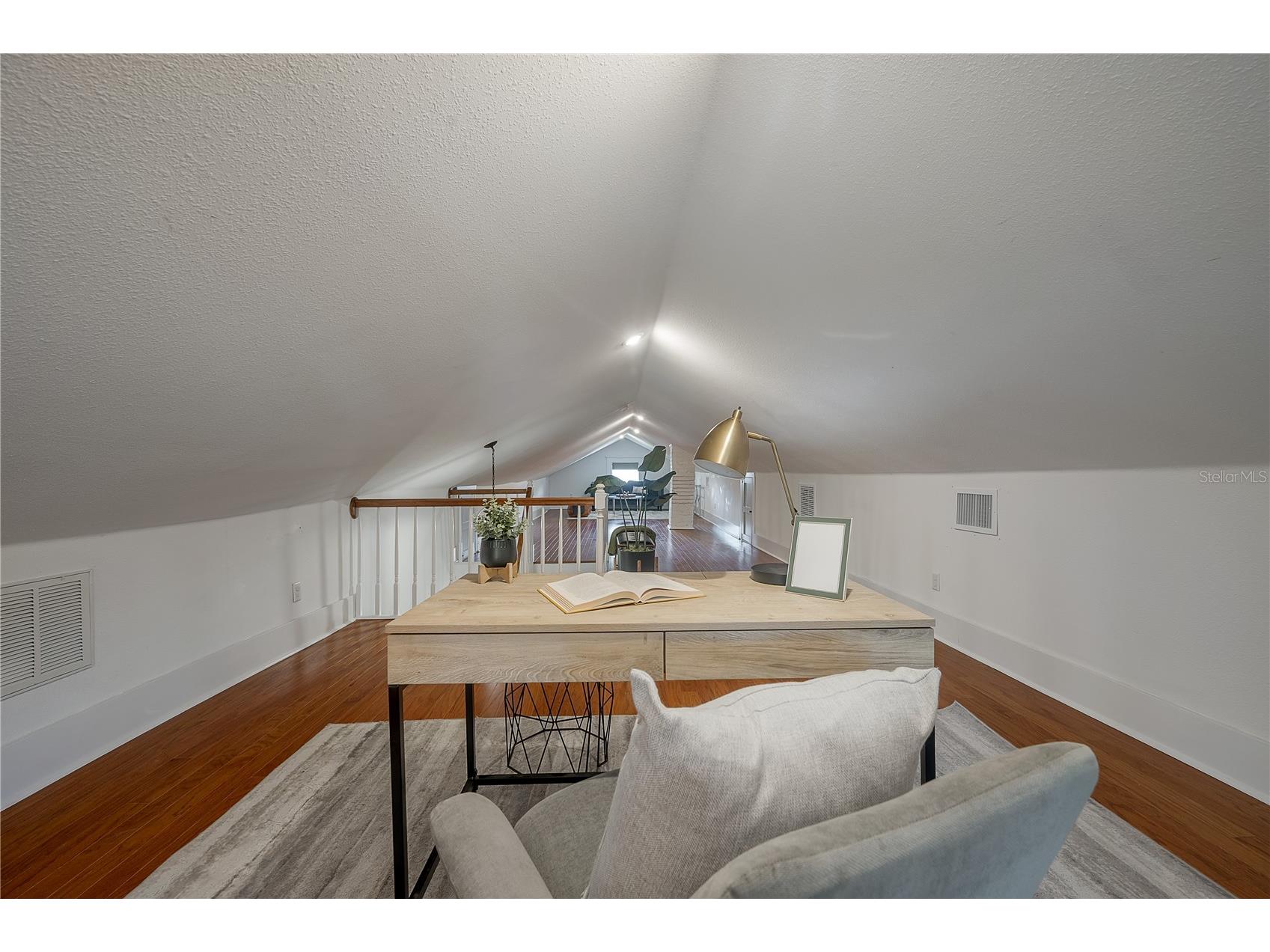 5301 N Central Avenue Tampa FL 33603 TB8522989 image40