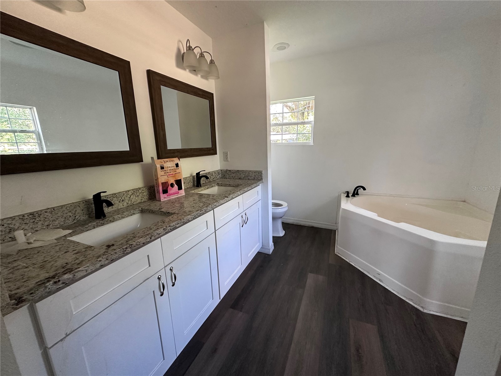 5301 Royal Oak Drive Tampa FL 33610 TB8419255 image8