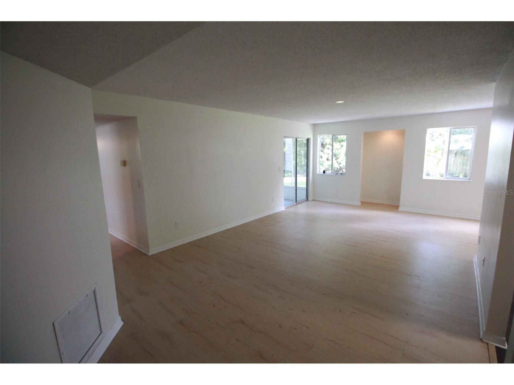 5301 White Cliff Lane #2 Orlando FL 32812 O6421450 image3