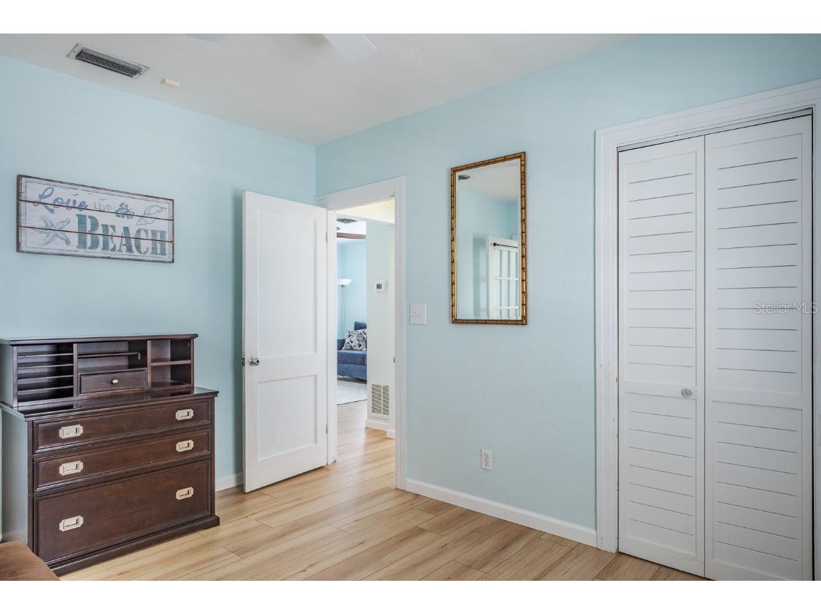 5302 28th Avenue S Gulfport FL 33707 TB8439648 image32