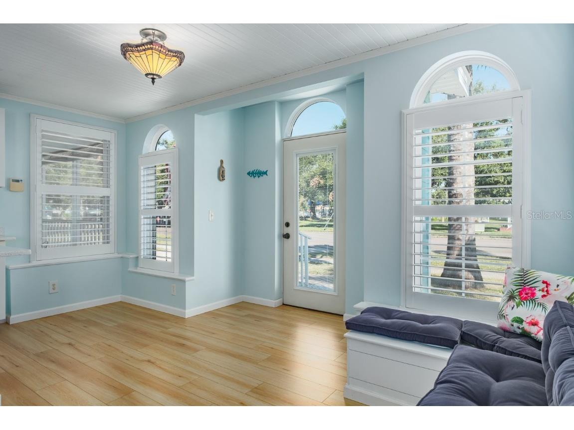 5302 28th Avenue S Gulfport FL 33707 TB8439648 image8