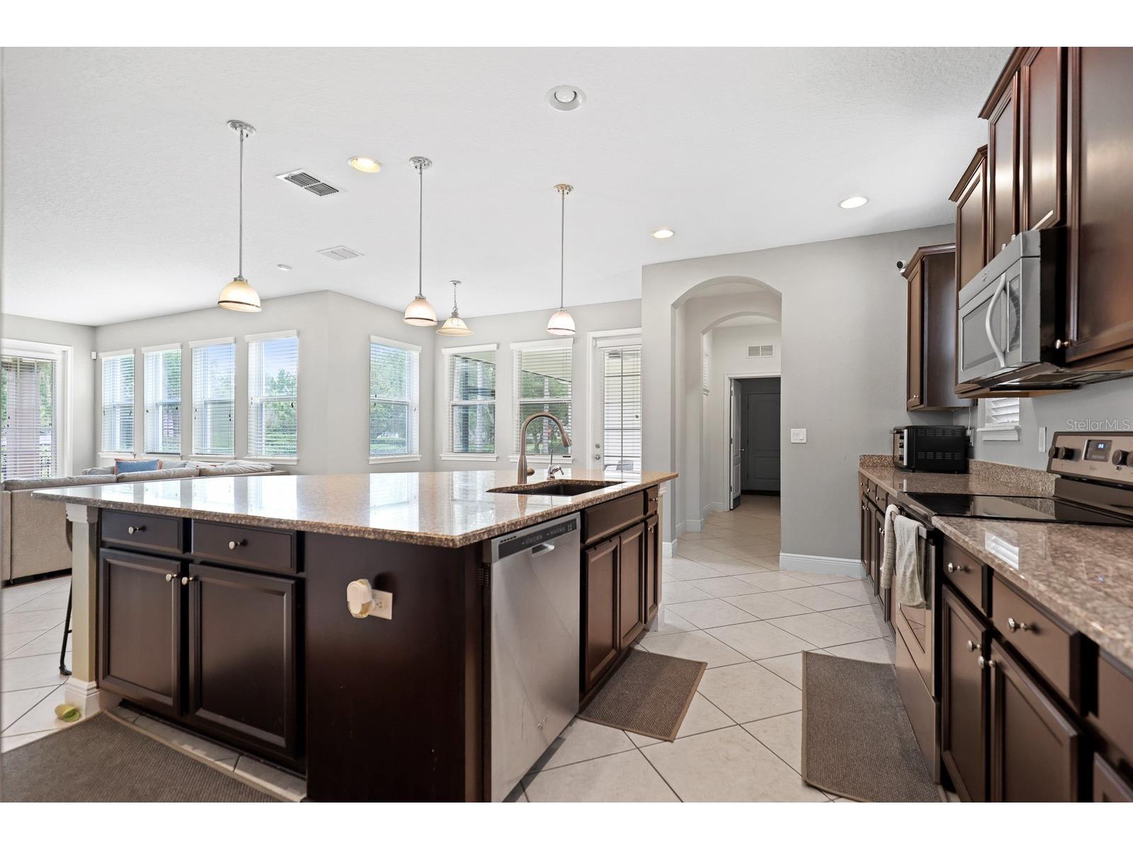 5302 Fishhawk Ridge Drive Lithia FL 33547 TB8513777 image6