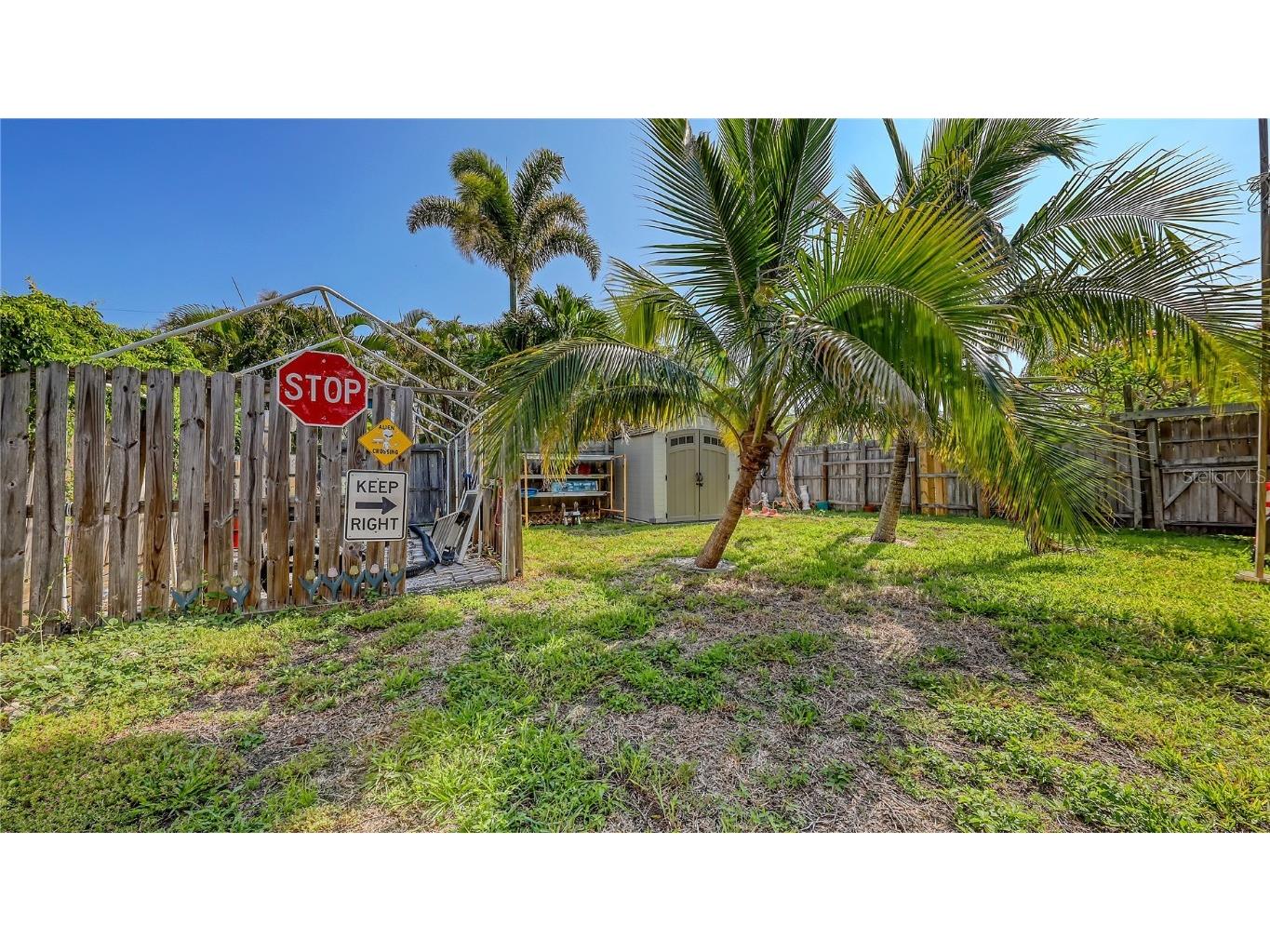 5302 Las Rosas Sarasota FL 34242 A4659614 image28