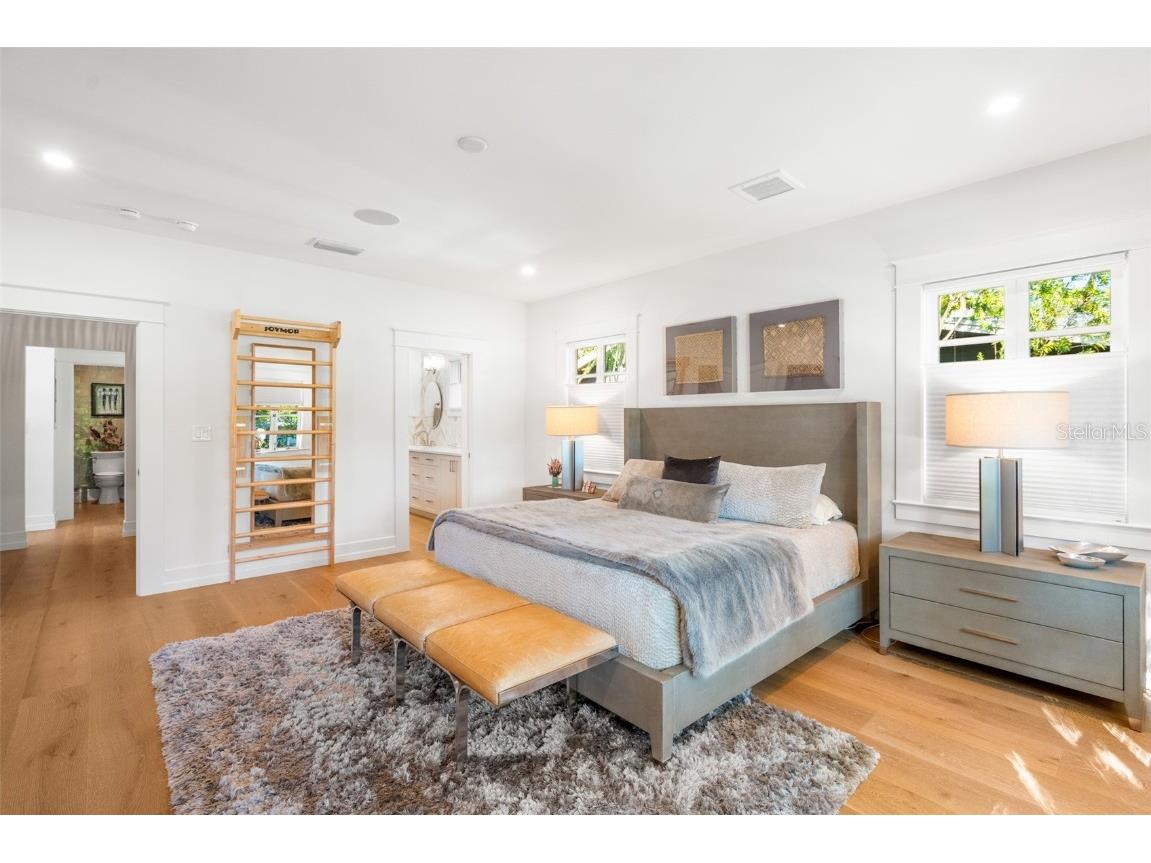 5302 N Central Avenue Tampa FL 33603 TB8452263 image40