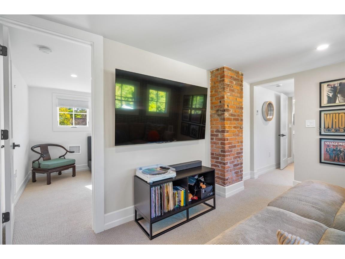 5302 N Central Avenue Tampa FL 33603 TB8452263 image52