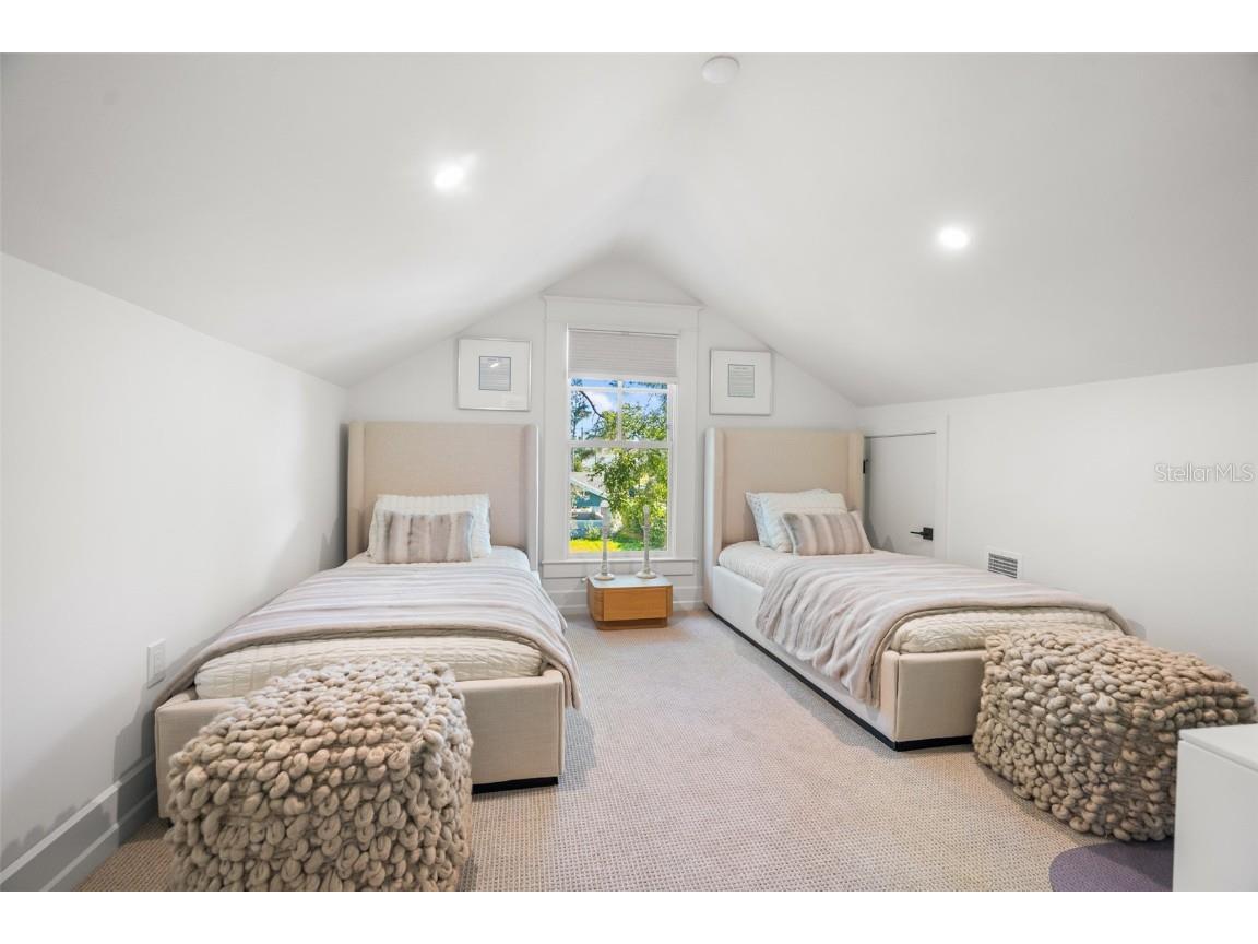 5302 N Central Avenue Tampa FL 33603 TB8452263 image60