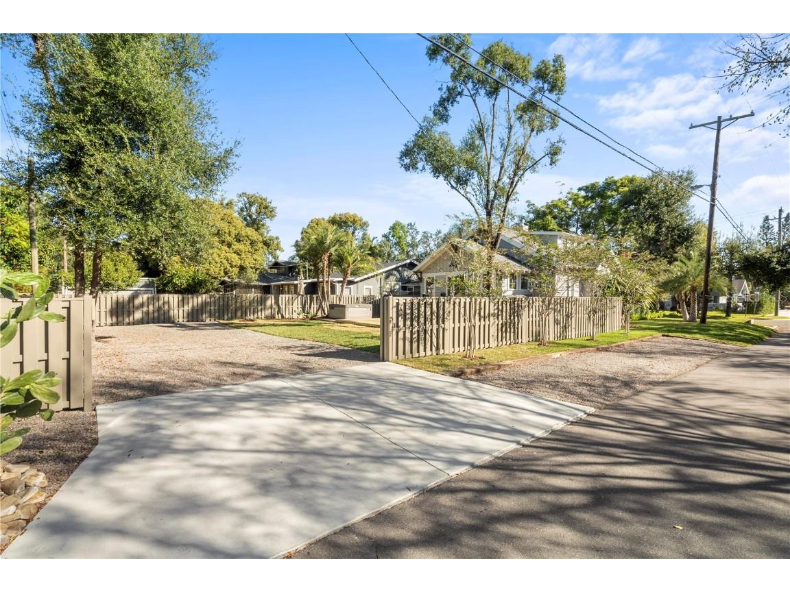 5302 N Central Avenue Tampa FL 33603 TB8452263 image69