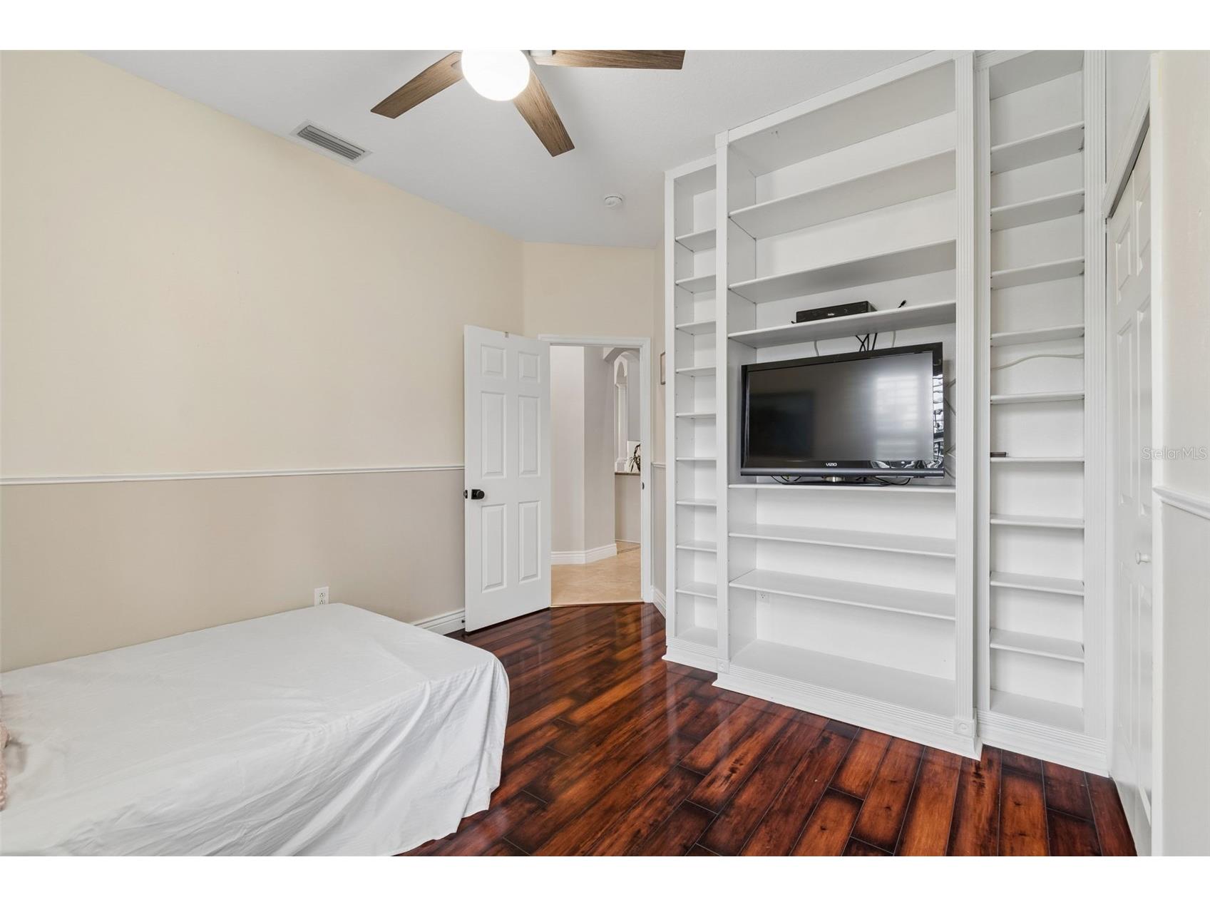 5303 Clouds Peak Drive Lutz FL 33558 TB8527363 image40