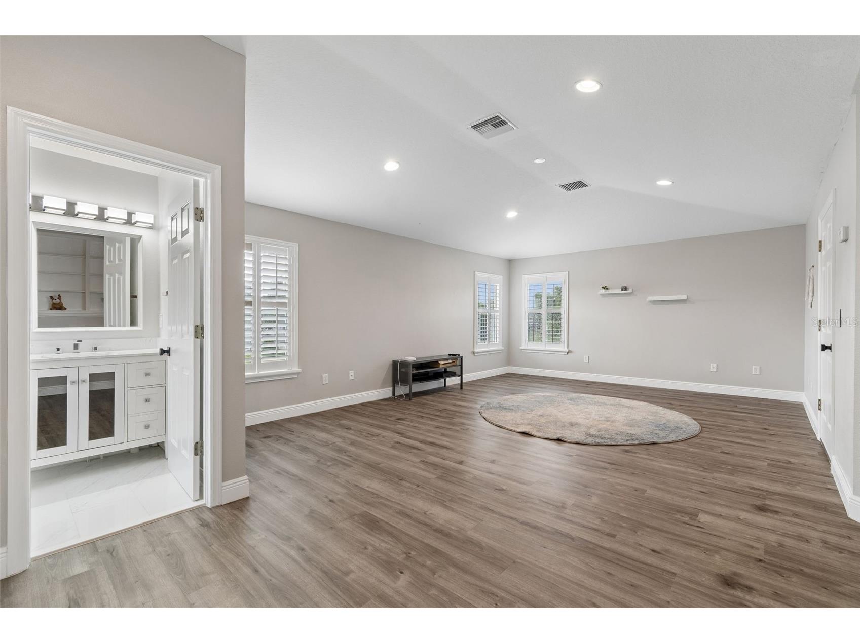 5303 Clouds Peak Drive Lutz FL 33558 TB8527363 image51