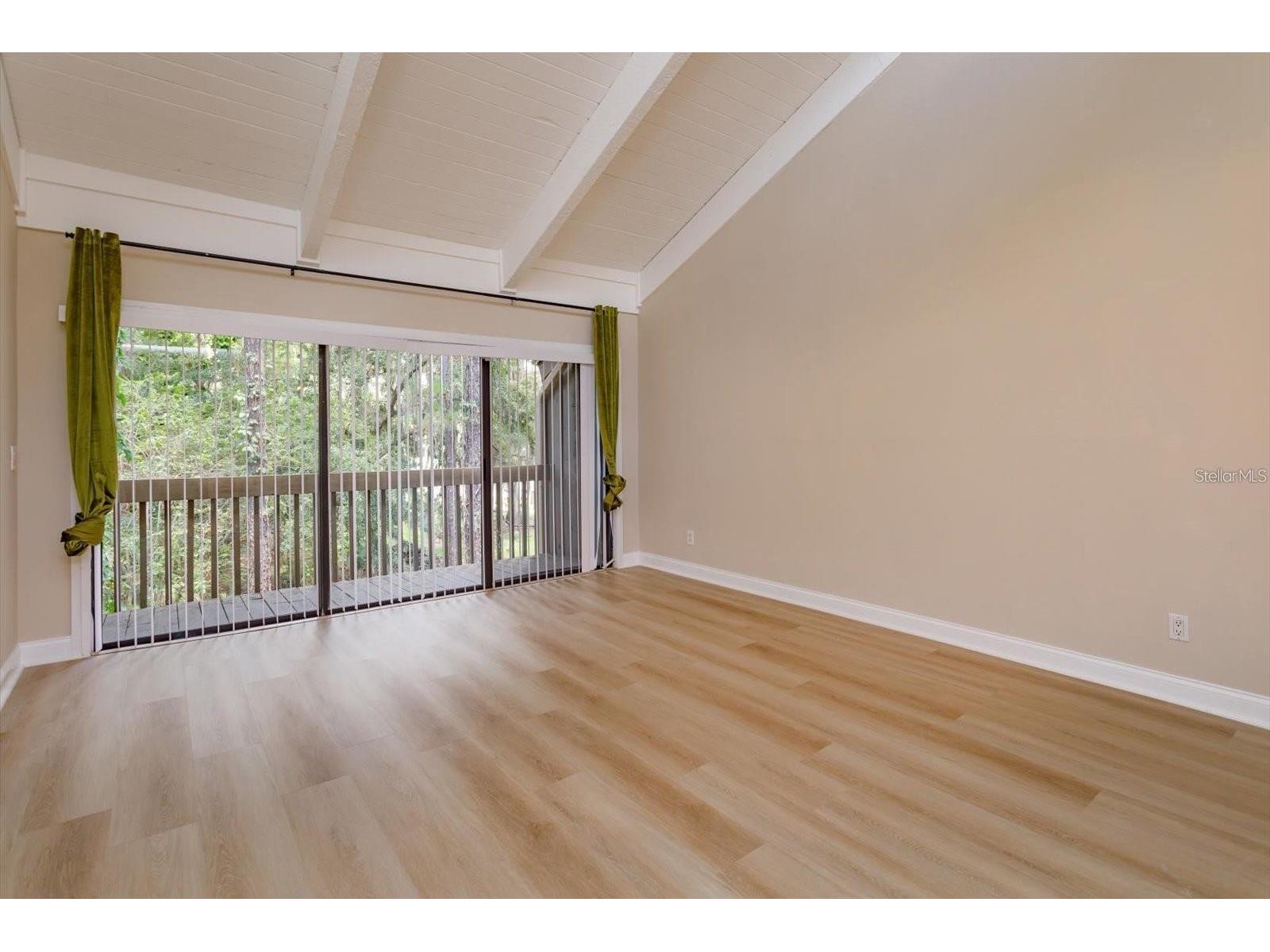 5303 Indian Creek Drive #D Orlando FL 32811 O6406171 image10