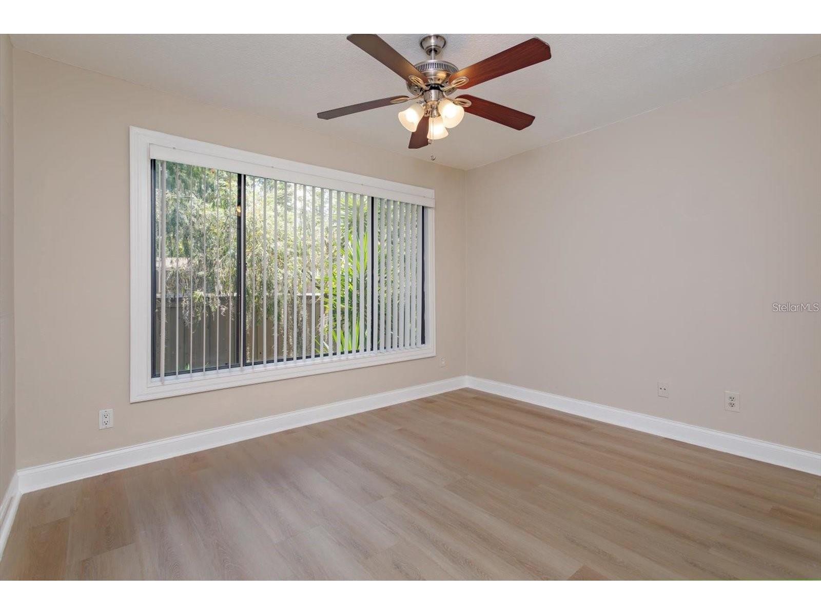 5303 Indian Creek Drive #D Orlando FL 32811 O6406171 image13