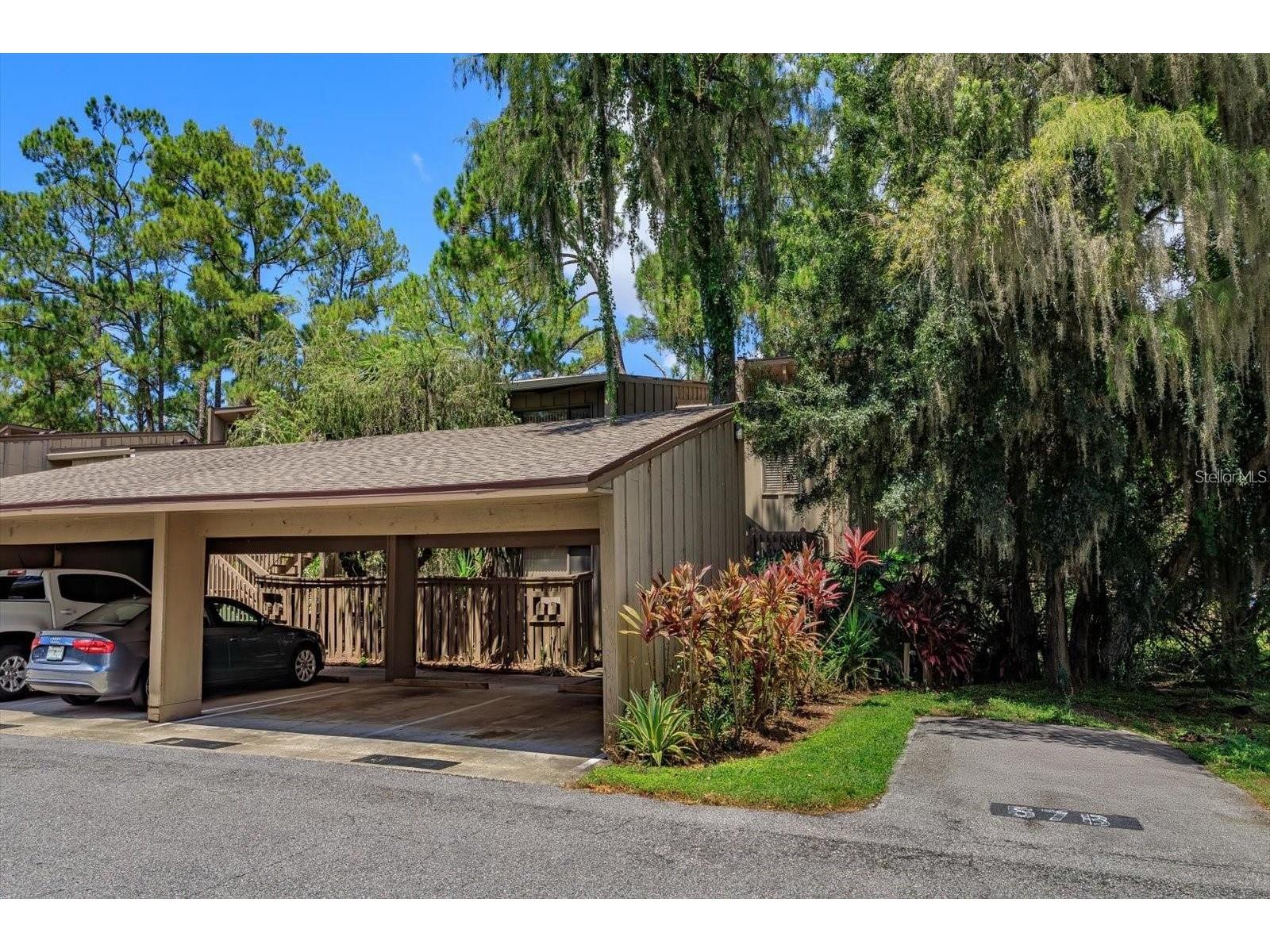 5303 Indian Creek Drive #D Orlando FL 32811 O6406171 image24