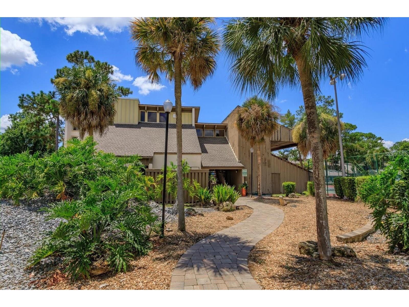 5303 Indian Creek Drive #D Orlando FL 32811 O6406171 image25