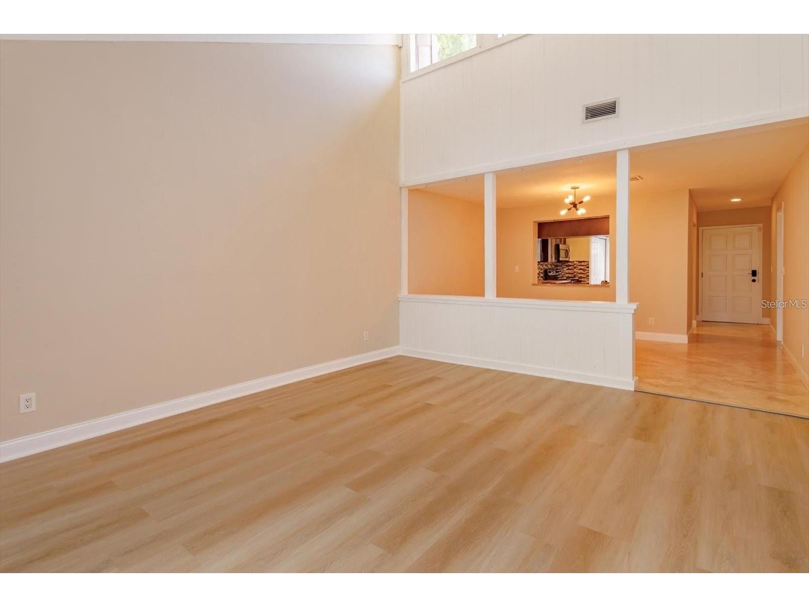 5303 Indian Creek Drive #D Orlando FL 32811 O6406171 image6