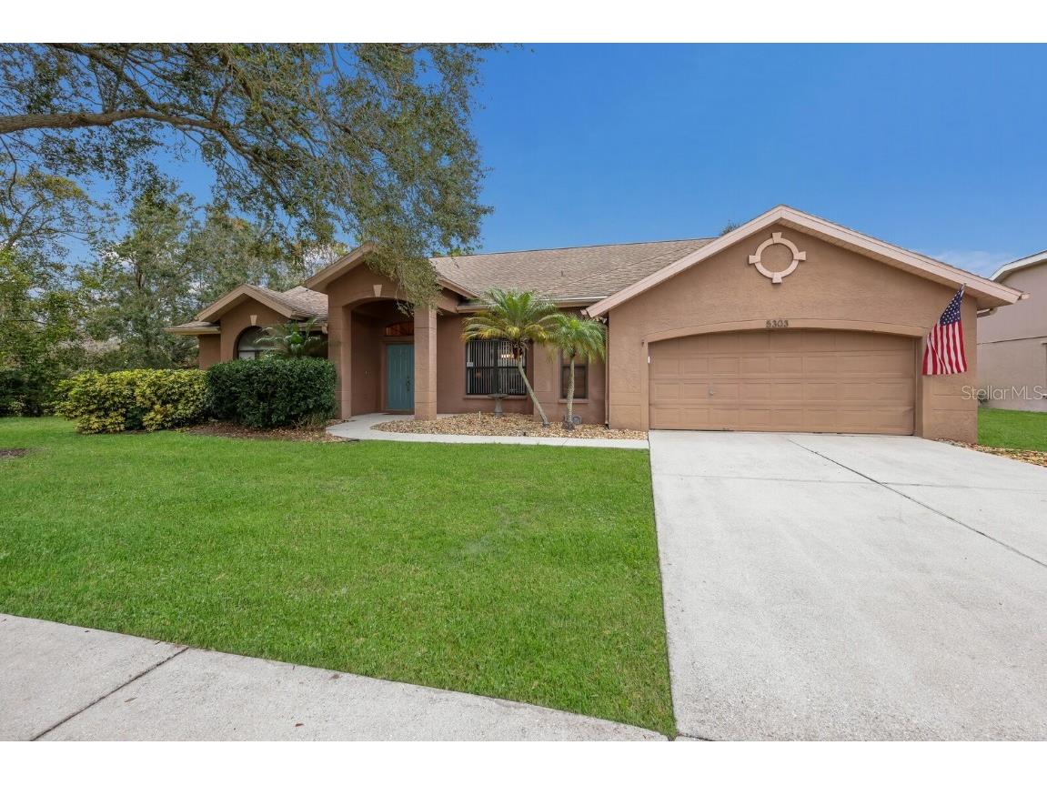 5303 Ithaca Lane Sarasota FL 34243 A4595470 image1