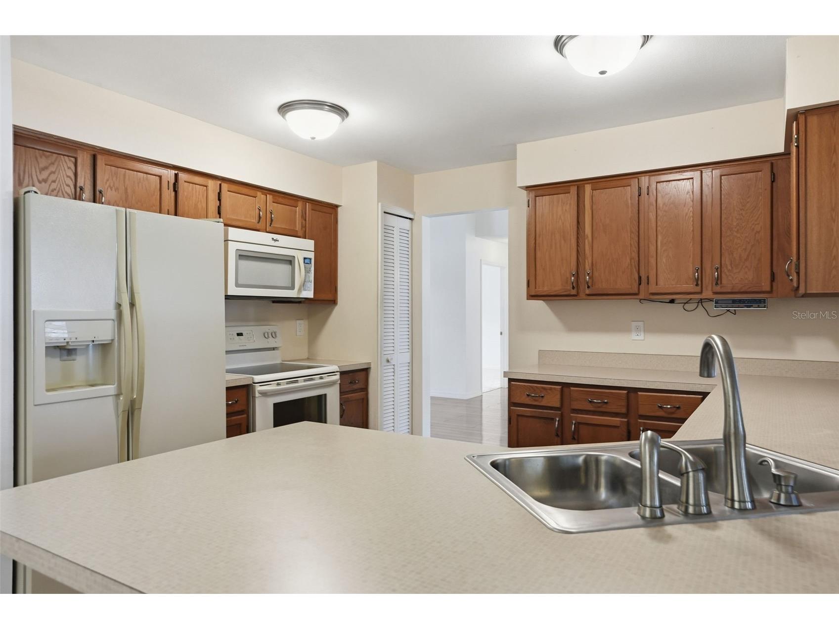 5303 Las Flores Viaduct New Port Richey FL 34655 W7883853 image16