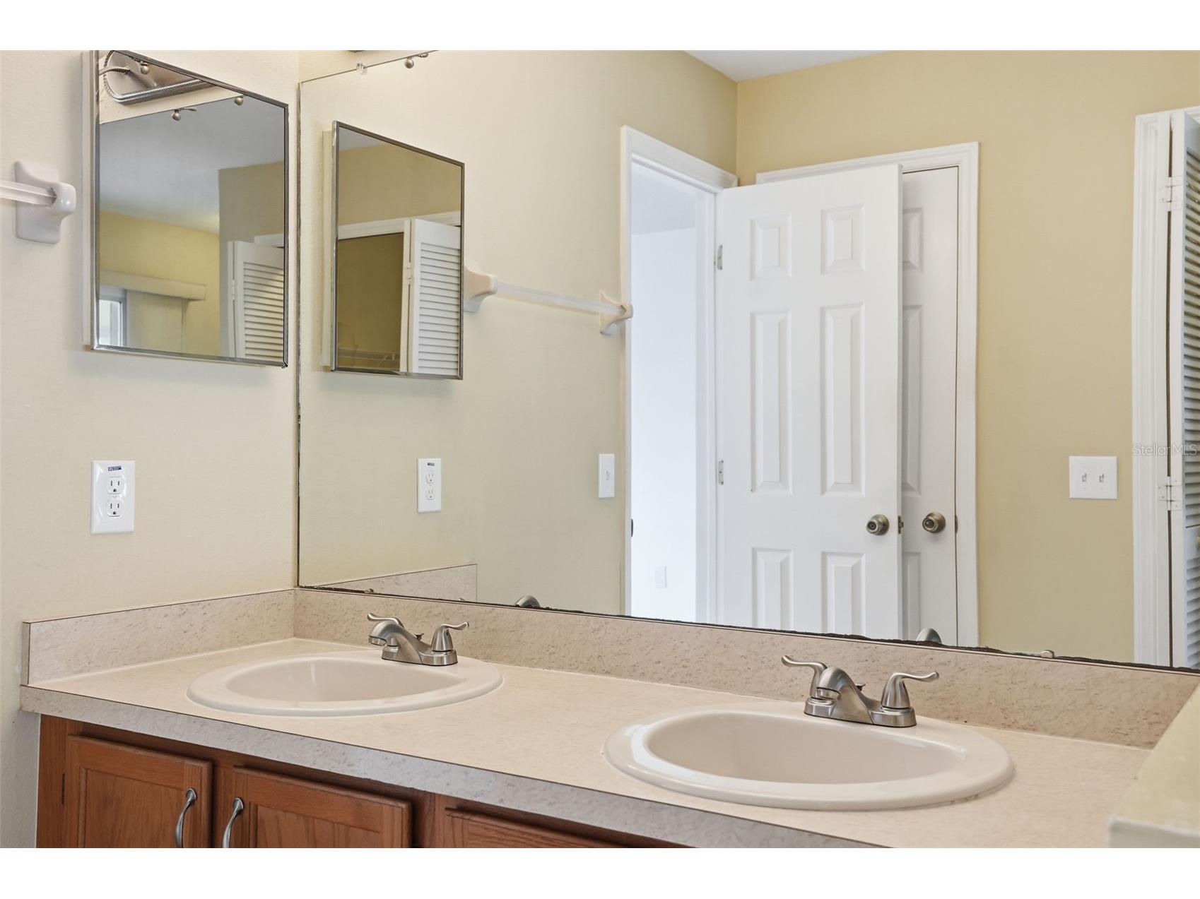 5303 Las Flores Viaduct New Port Richey FL 34655 W7883853 image24