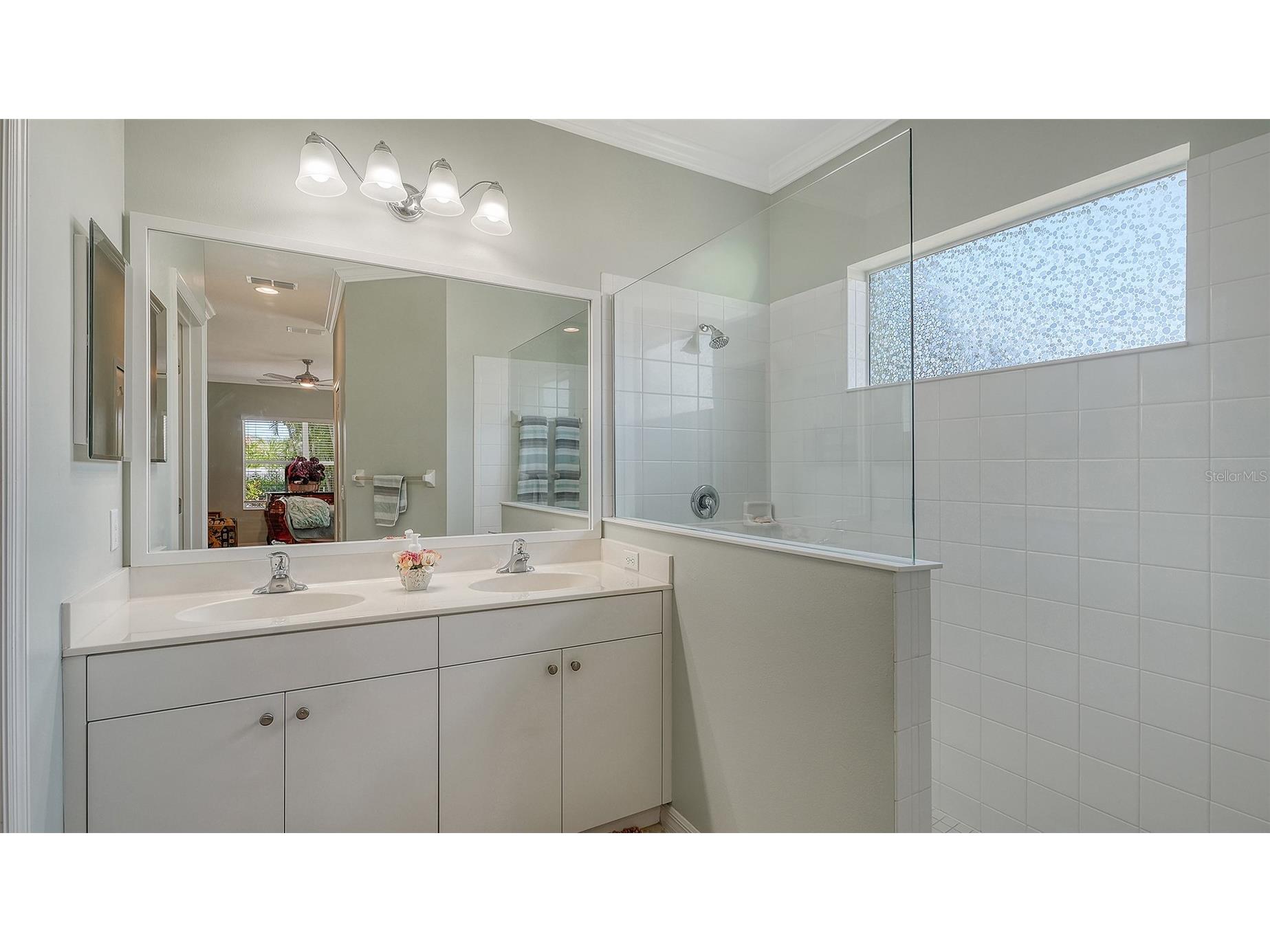 5303 Tide Point Way Bradenton FL 34208 A4690850 image32