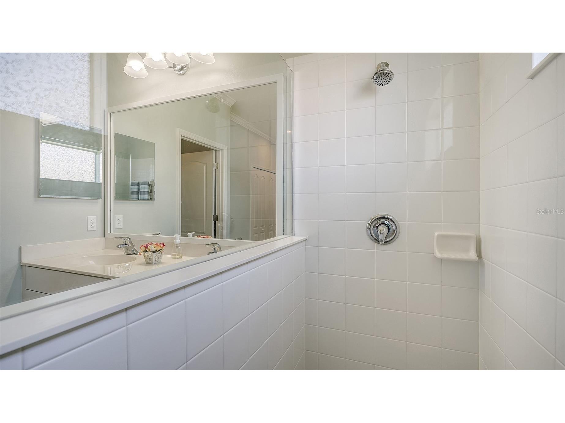 5303 Tide Point Way Bradenton FL 34208 A4690850 image33