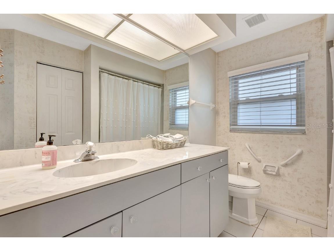 5304 72nd Street E Bradenton FL 34203 A4675546 image20