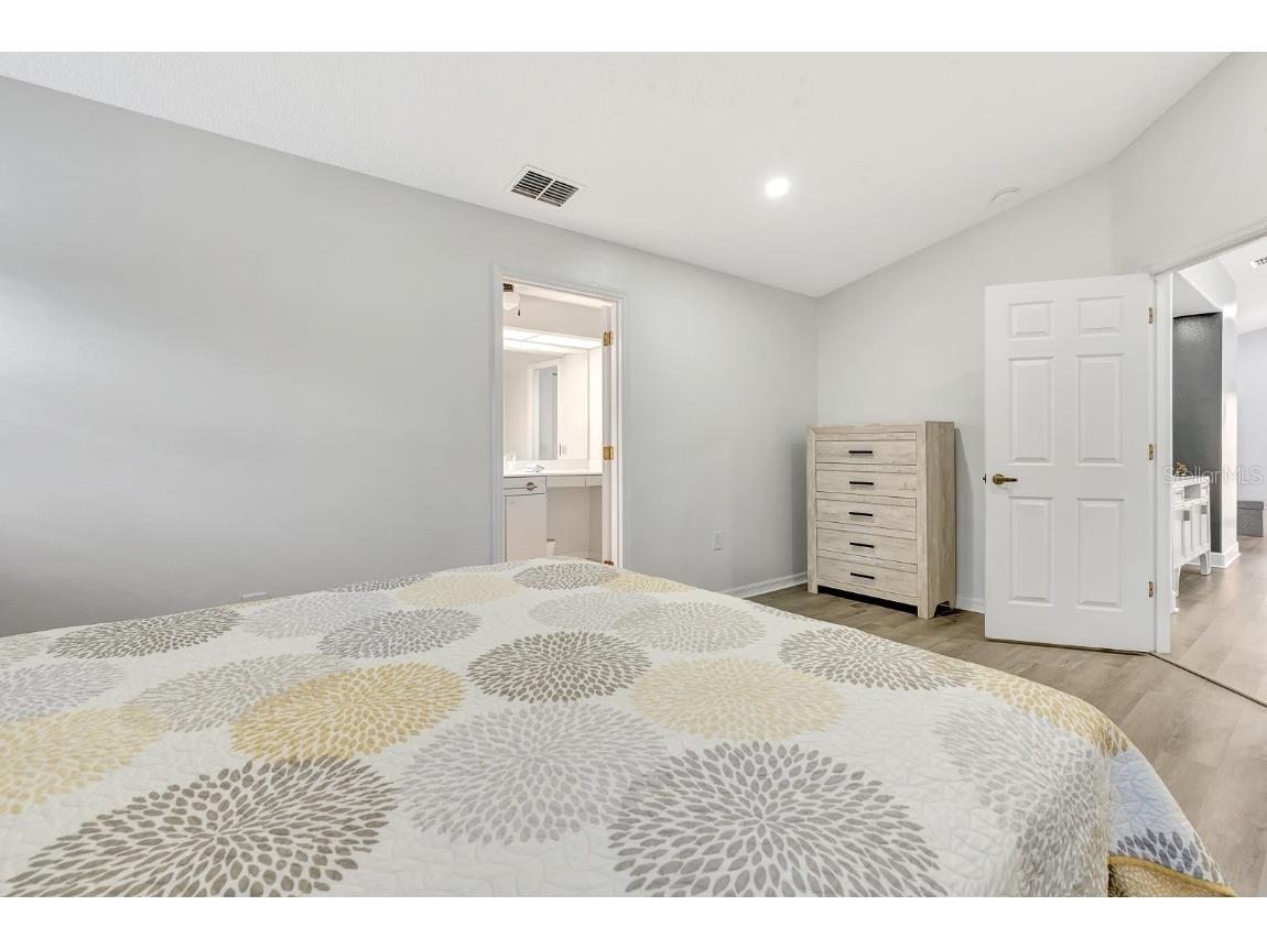 5304 72nd Street E Bradenton FL 34203 A4675546 image24