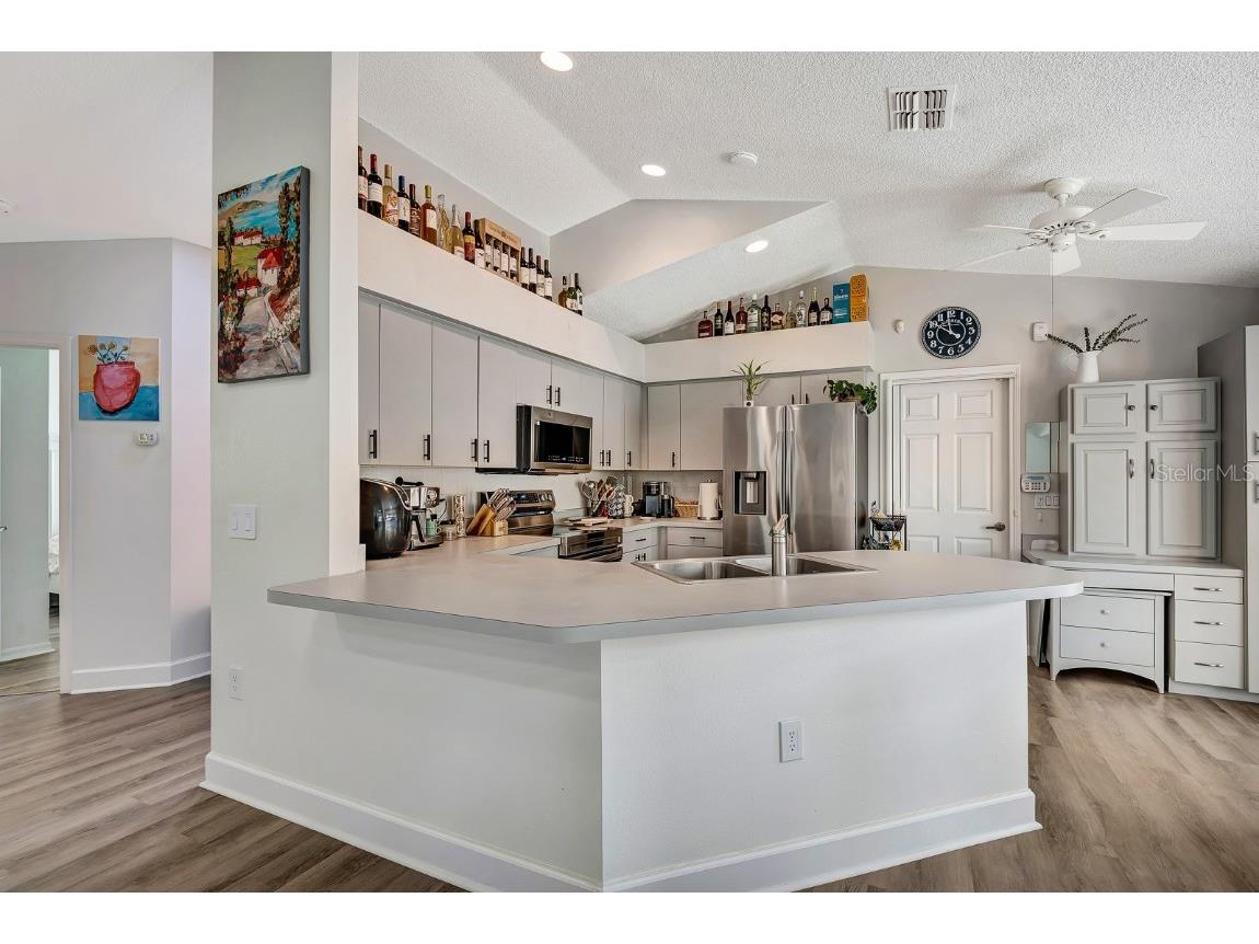 5304 72nd Street E Bradenton FL 34203 A4675546 image6