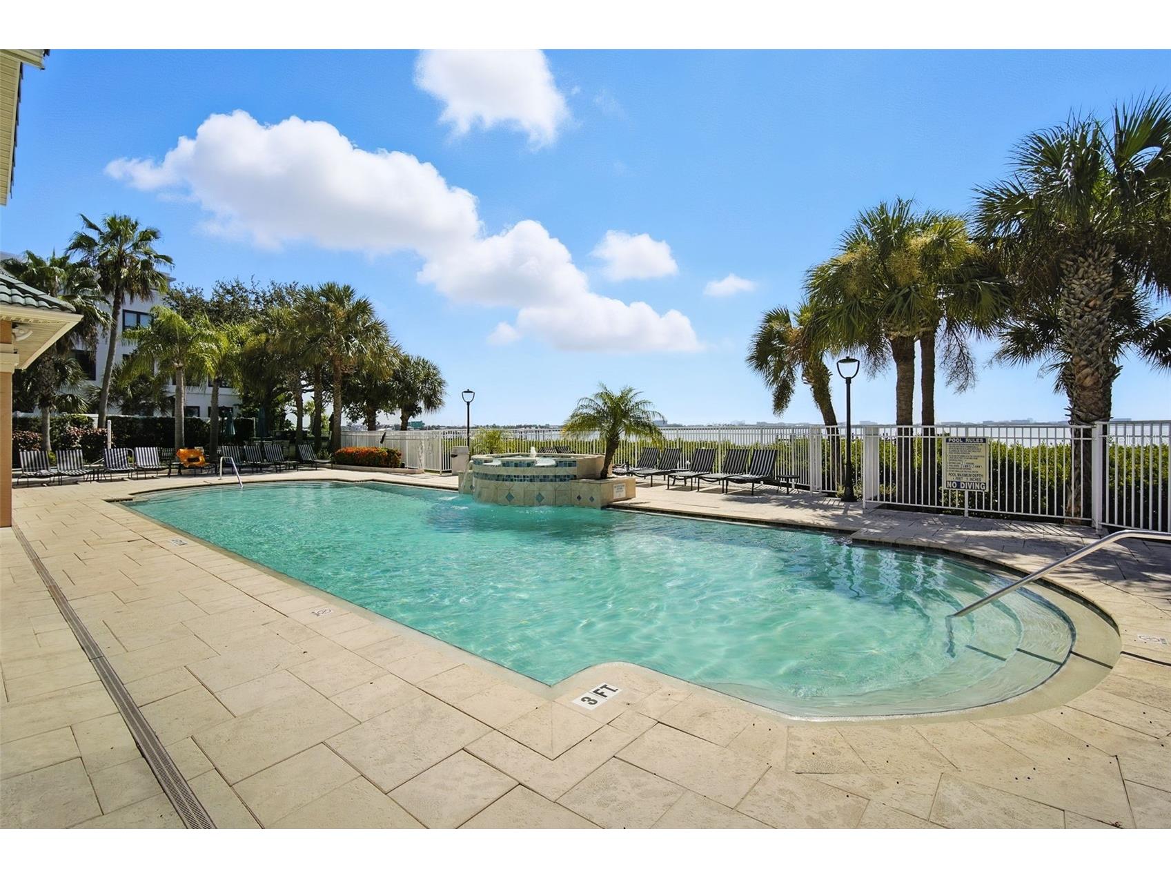 5304 Bay Club Circle Tampa FL 33607 TB8486550 image22