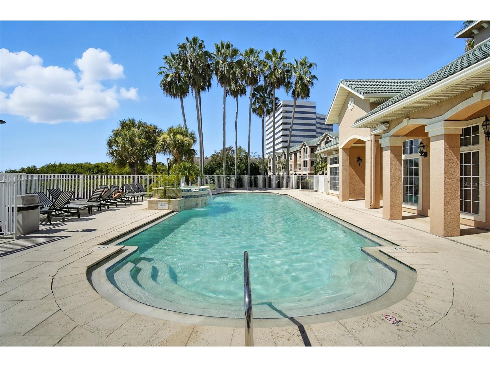 5304 Bay Club Circle Tampa FL 33607 TB8486550 image23