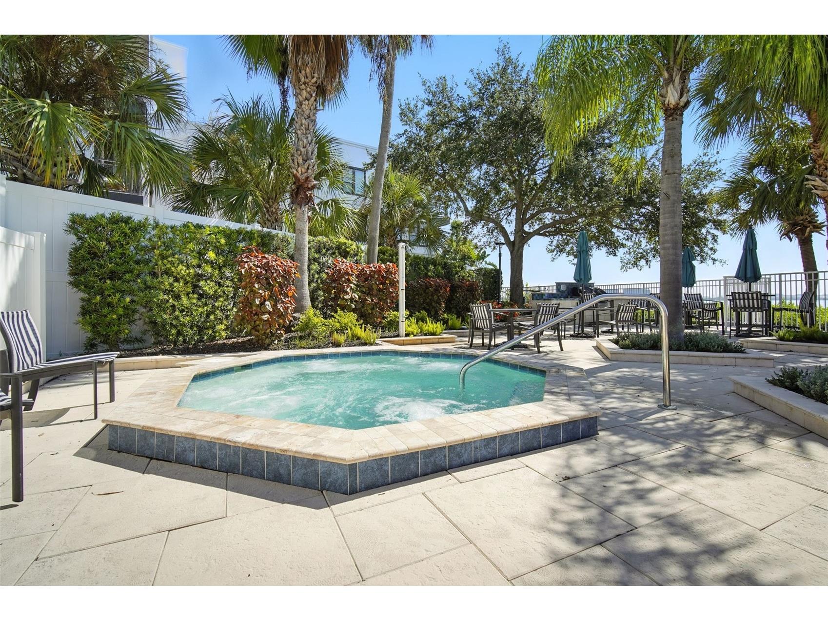 5304 Bay Club Circle Tampa FL 33607 TB8486550 image24