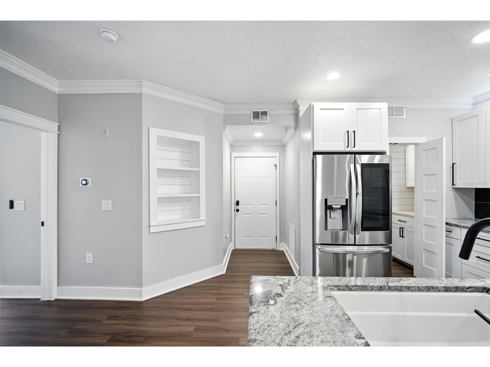 5304 Bay Club Circle Tampa FL 33607 TB8486550 image8