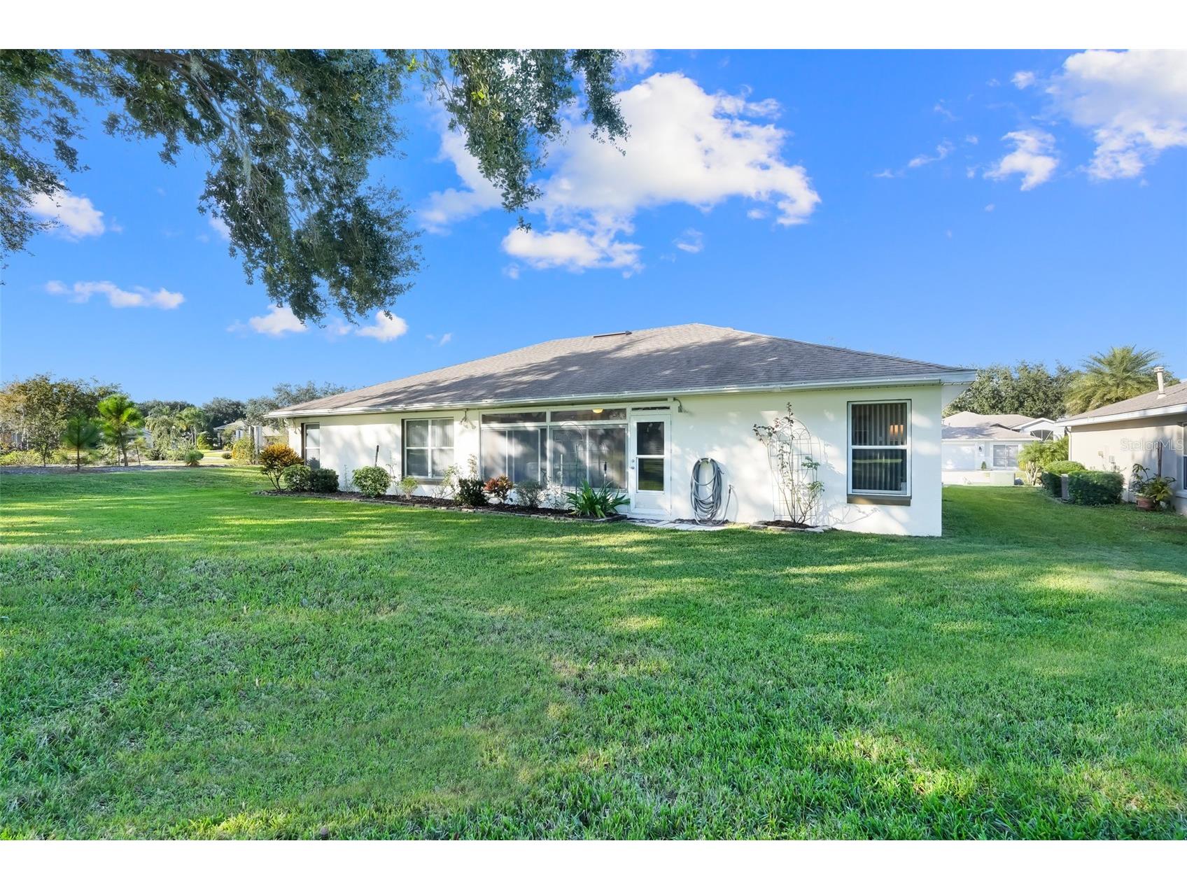 5304 Fantasy Way Leesburg FL 34748 G5104762 image17