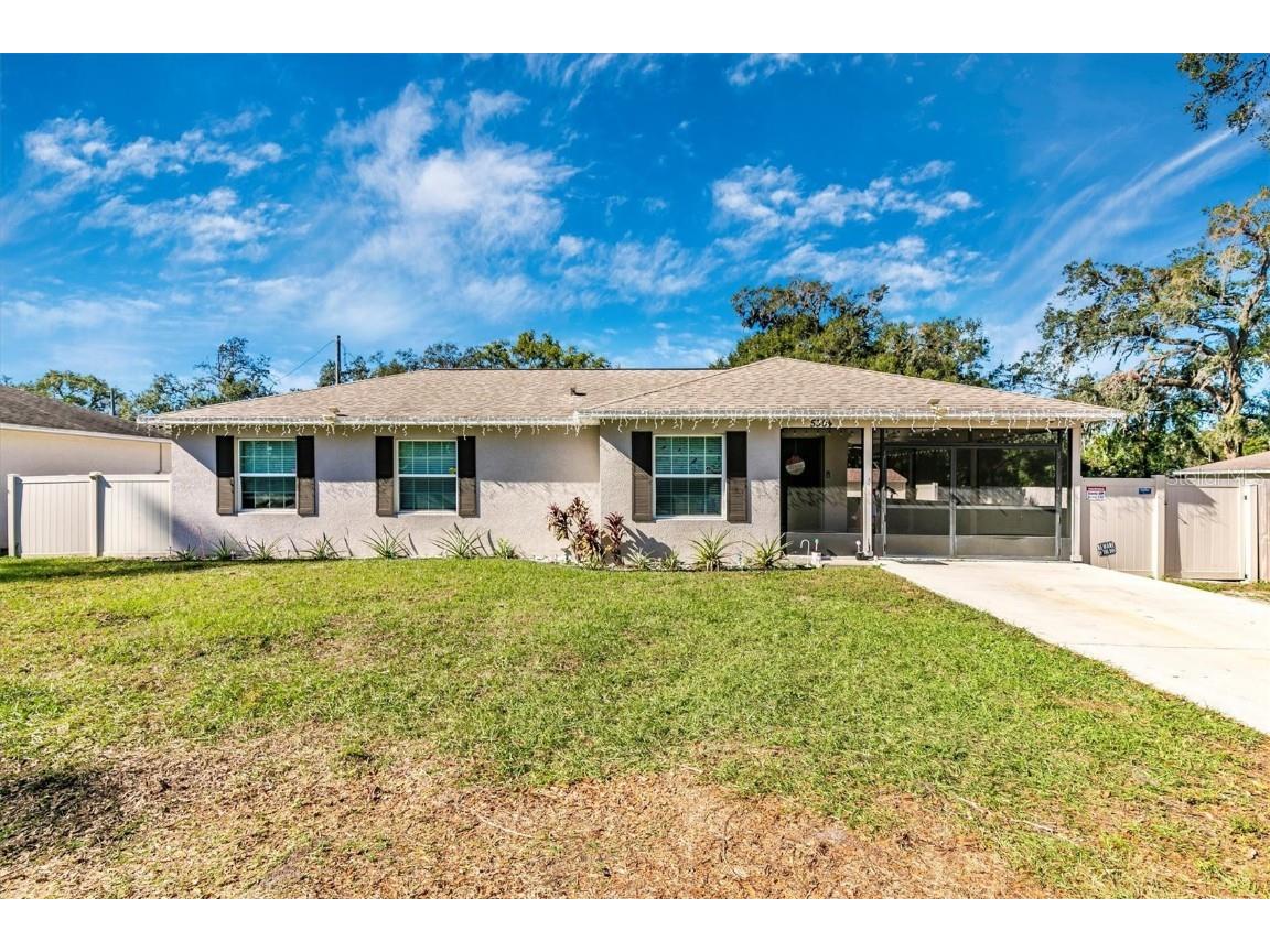 5304 Lemon Avenue Seffner FL 33584 A4632558 image1