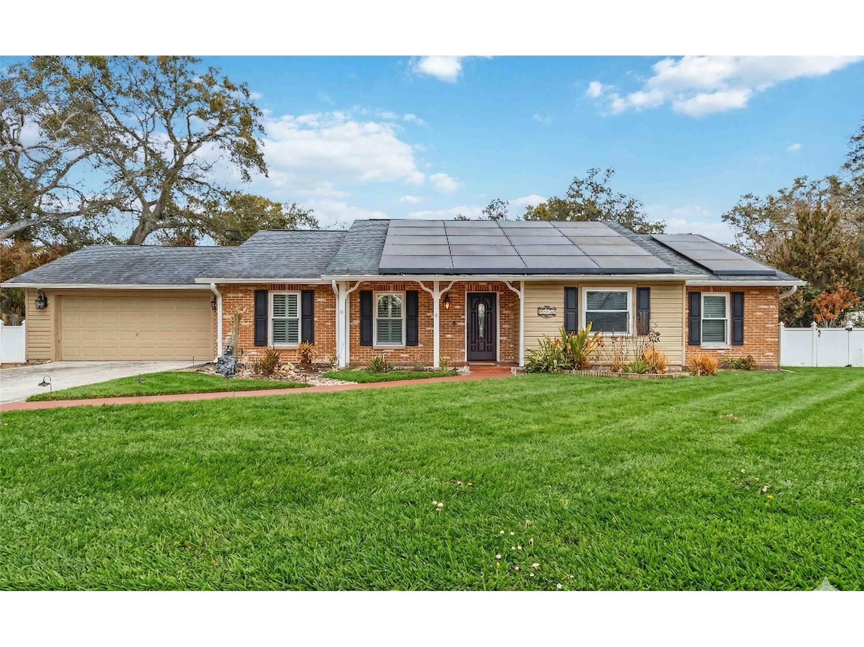 5304 Rosecrest Circle Tampa FL 33617 TB8476198 image1