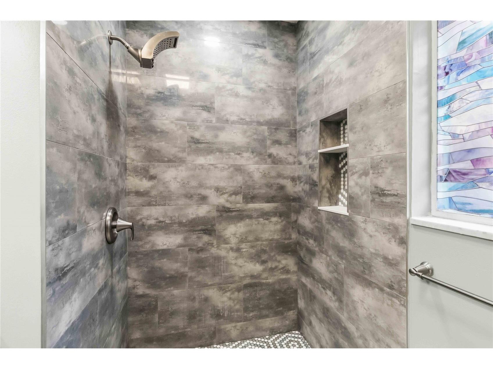 5304 Rosecrest Circle Tampa FL 33617 TB8476198 image11