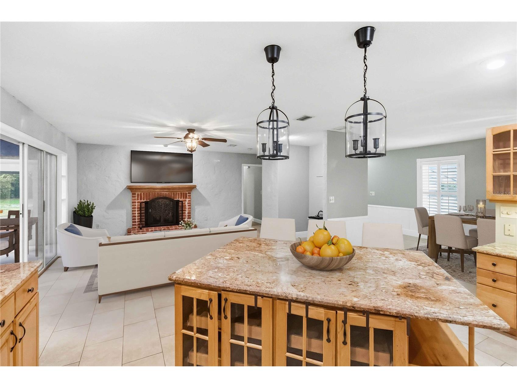 5304 Rosecrest Circle Tampa FL 33617 TB8476198 image4