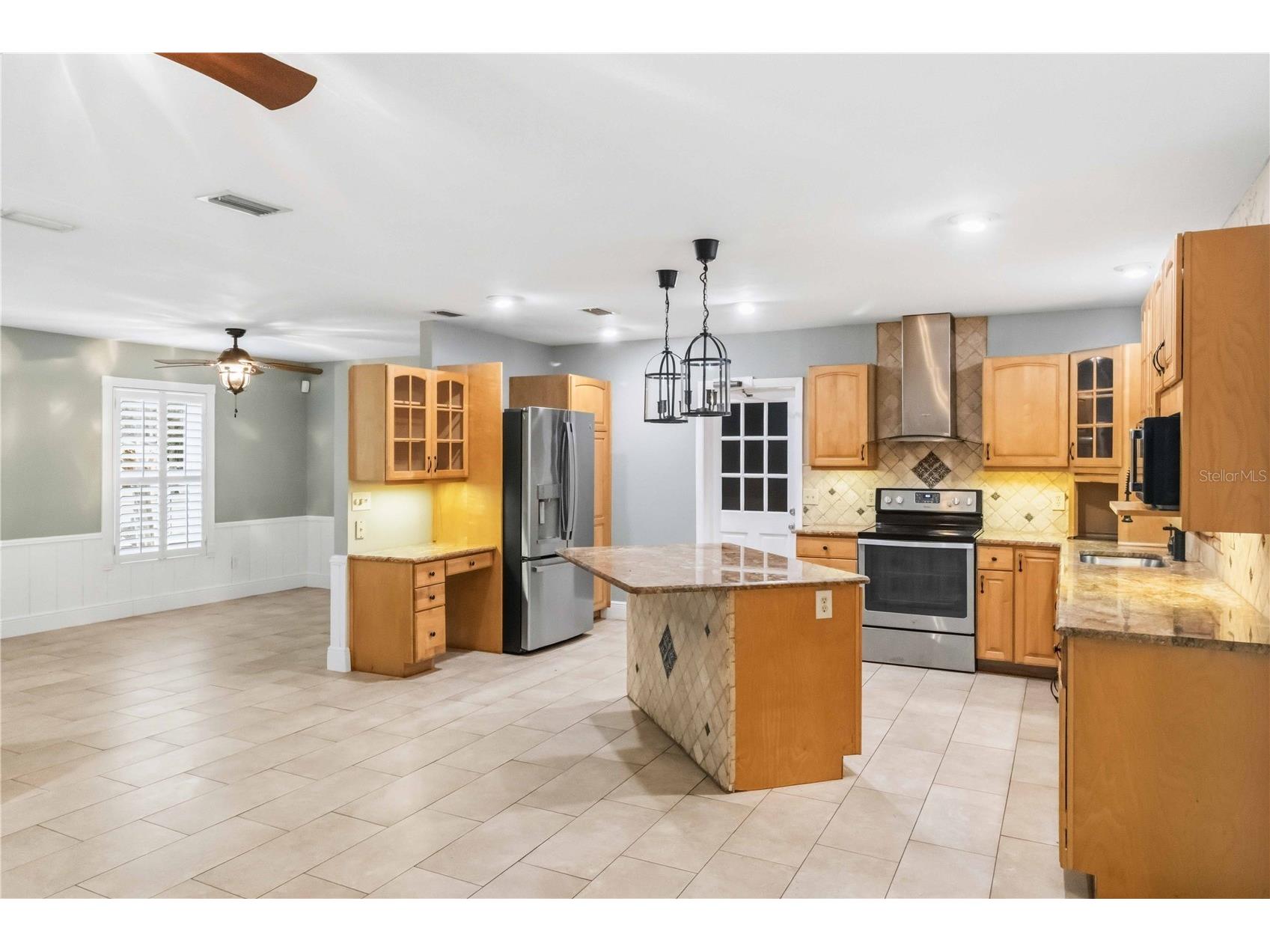 5304 Rosecrest Circle Tampa FL 33617 TB8476198 image6